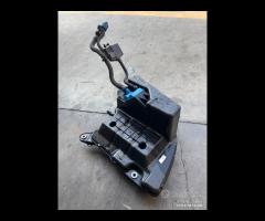 Serbatoio AdBlue Audi A4 B9 2017