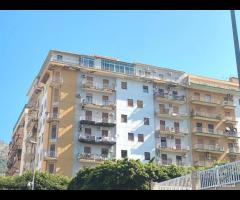 Via Amm.Rizzo - 4 vani rif. 141/25