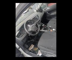 Volkswagen polo 1.0 tgi CDY demolito per ricambi