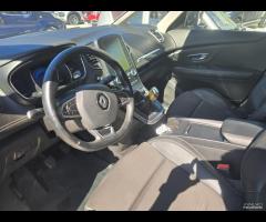 Renault Scenic Scénic dCi 8V 110 CV EDC Ene - 12