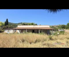 Tono, panoramica Villa con 2200 mq di terreno - 11