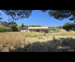 Tono, panoramica Villa con 2200 mq di terreno - 12