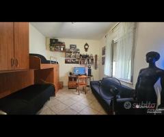 Via Regina Elena, Salita Ogliastri, luminoso 4 - 13