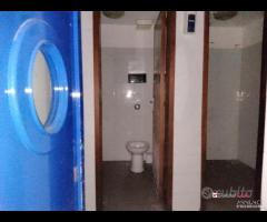 Ganzirri, locale commerciale fronte lago - 14