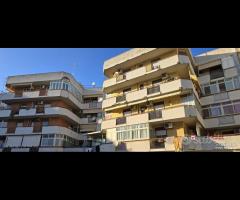 Complesso Albachiara, luminoso trivani con posto