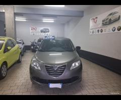 Lancia Ypsilon 1.2 69 CV 5 porte 2012 unico prop - 9