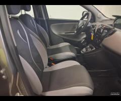 Lancia Ypsilon 1.2 69 CV 5 porte 2012 unico prop - 20