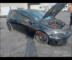 Volkswagen golf 6 GTI CCZ 2.0tfsi per ricambi