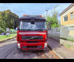 Volvo FE 300 - COMPATTATORE PER RIFIUTI A 4 SCOMPA - 6