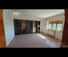 Piglio, appartamento con garage - 8