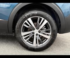 Peugeot 5008 1.2 puretech t Allure 7 Posti - 9