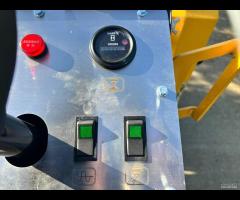 Rullo Compattatore vibrante RSV 15q 8500 IVA COMPR - 11