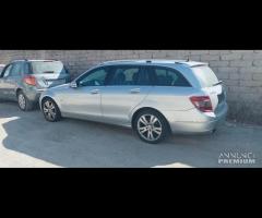 Ricambi Mercedes SW W 204 C 220 D del 2010
