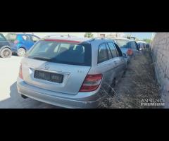 Ricambi Mercedes SW W 204 C 220 D del 2010