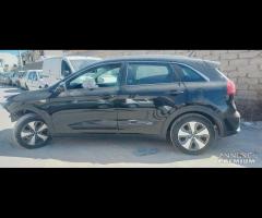 Ricambi Kia Niro 1.6 Ibrido del 2018 motore G4LE - 19