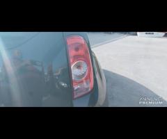 Ricambi Dacia Daster 1.5 D del 2013 - 10