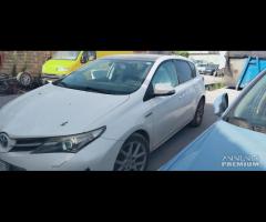 Ricambi Toyota Auris Hybrid 1.8 del 2013