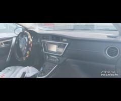 Ricambi Toyota Auris Hybrid 1.8 del 2013 - 14