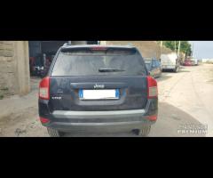 Ricambi Jeep Compas 2.1 D del 2011 motore 651925