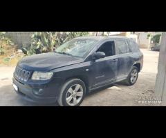 Ricambi Jeep Compas 2.1 D del 2011 motore 651925