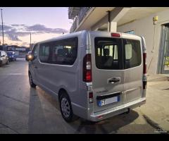 Opel Vivaro 1.6 CDTI uni pro 9 posti (Gancio train