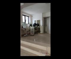 Provinciale Locale commerciale 2 luci - 22