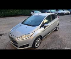 Ford Fiesta 1.5 TDCi 75CV 5 porte Titanium Neopate