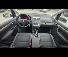 Volkswagen Touran 1.9 TDI 105CV 7 Posti x Neopaten - 16