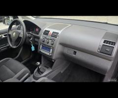 Volkswagen Touran 1.9 TDI 105CV 7 Posti x Neopaten - 20