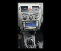 Volkswagen Touran 1.9 TDI 105CV 7 Posti x Neopaten - 24