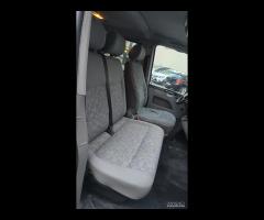 Volkswagen Transporter Caravelle 1.9 TDI/102CV PL - 14