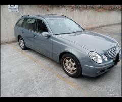 Mercedes classe E w211 320 v6 benzina per ricambi - 6