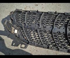 Griglia - Calandra Centrale Per Mercedes CLA 2016 - 7