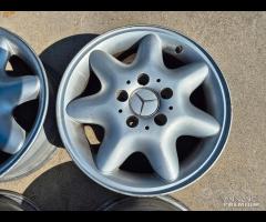 Cerchi In Lega Da 15" Per Mercedes Classe C W203