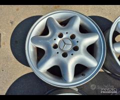 Cerchi In Lega Da 15" Per Mercedes Classe C W203
