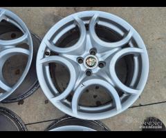 Cerchi In Lega Da 17" Per Alfa Romeo Mito - Bravo