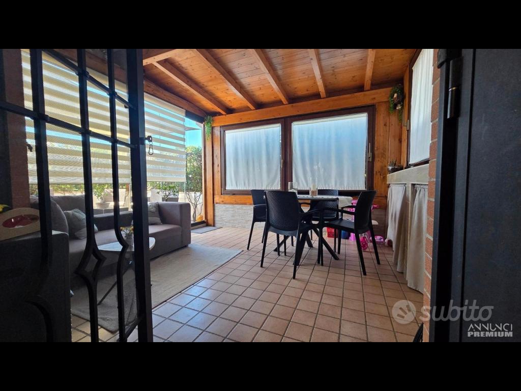 Cave, con serra solare, giardino e garage - 9/23