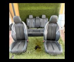 Ricambi disponibili Peugeot 308 2023