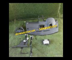 Ricambi disponibili Peugeot 3008 musata completa.