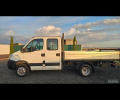 Iveco Daily 7 posti 3.000 cc - ribaltabile