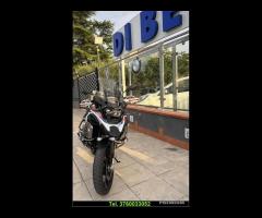 BMW 1250 gs adventure solo 9000 km