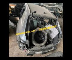 Ricambi scocca per tagliate Audi a4 2017.