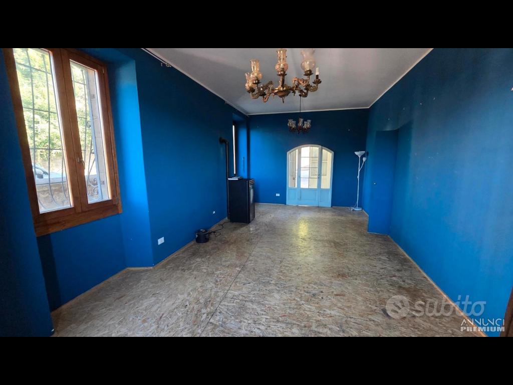 Cave, piano terra ristrutturato e comodo - 8/24