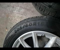 Cerchi In Lega Da 16" Per Bmw Serie 2 Active Toure - 7