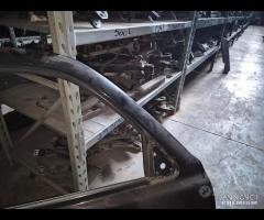 Porta Anteriore Destra Per Chevrolet Suburban 1998
