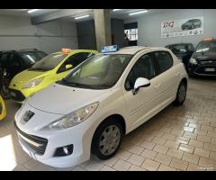 Peugeot 207 1.4 HDi 70CV 5p. 2012 unico prop - 9