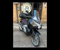 Honda Integra 700