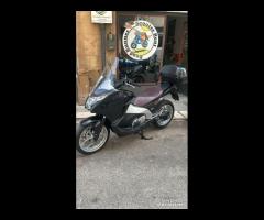 Honda Integra 700 - 10