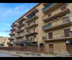 3 vani con p.auto zona MILLE - FORUM rif.150/25