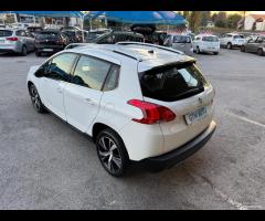Peugeot 2008 1.6 e-HDi 92 CV Stop&Start Allure